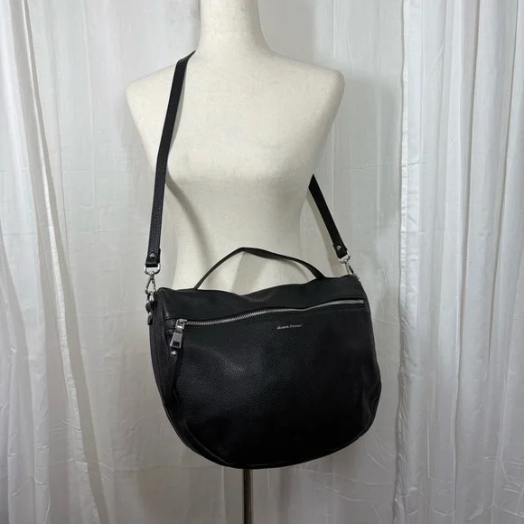 Gianni Notaro Black Pebbled Leather Crescent Bag‎ Handle Crossbody Bag - Picture 13 of 13